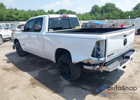 2020 Ram 1500 Big Horn 4X4 6'4 Box z USA, uszkodzony, nr VIN 1C6SRFBT3LN345840